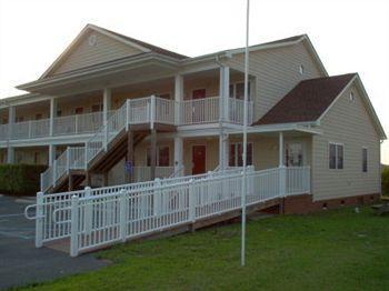 Shore Stay Suites Cape Charles Buitenkant foto