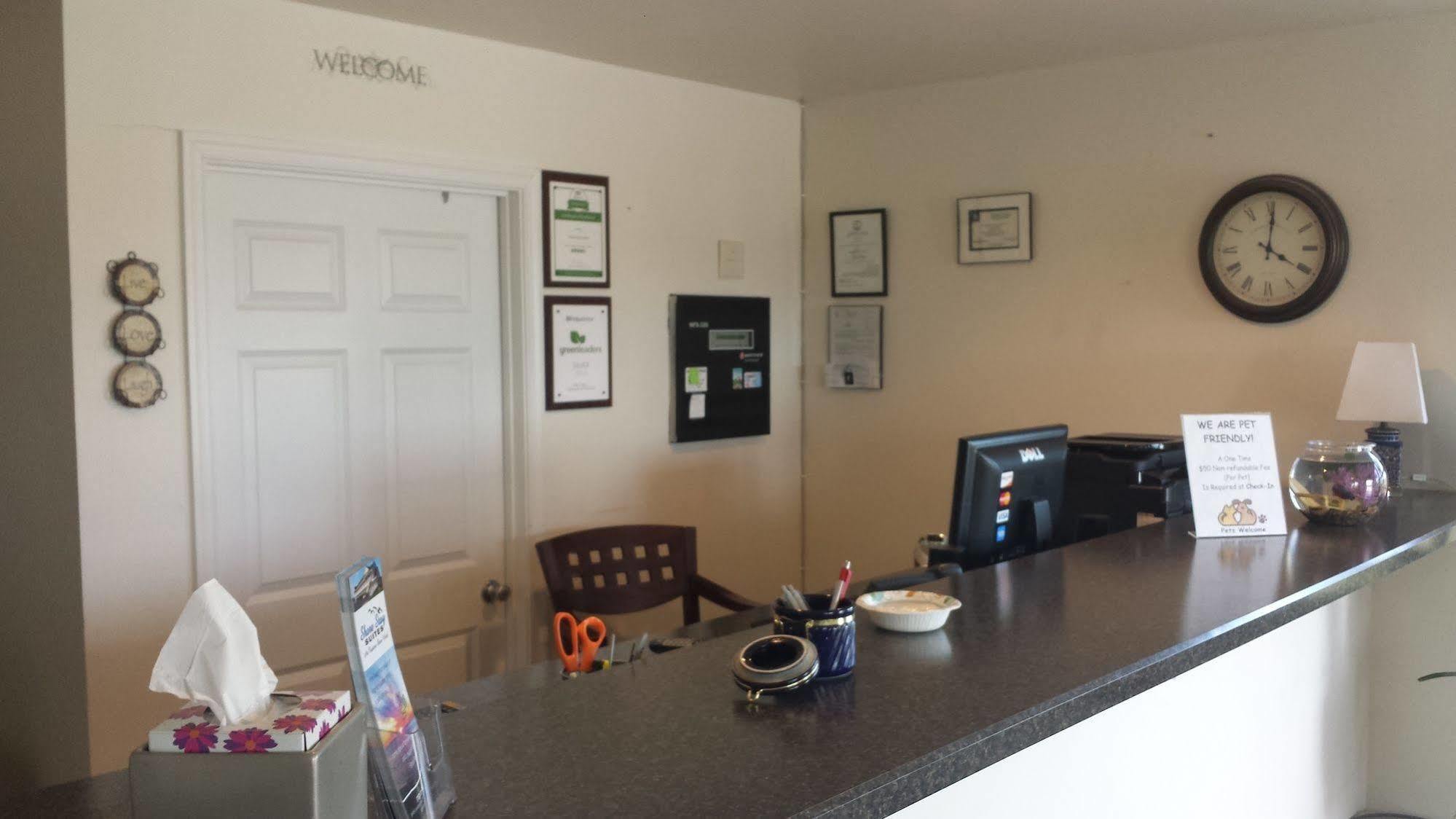 Shore Stay Suites Cape Charles Buitenkant foto