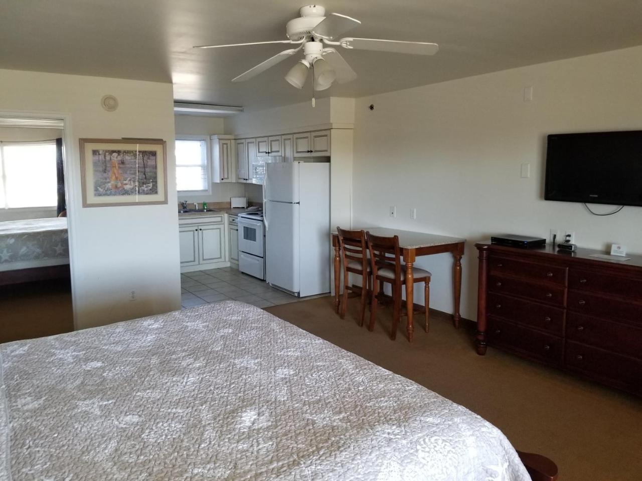 Shore Stay Suites Cape Charles Buitenkant foto